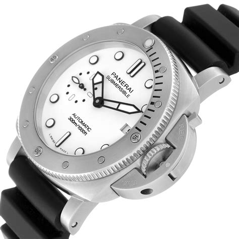 panerai submersible 42mm for sale|panerai submersible 42mm white dial.